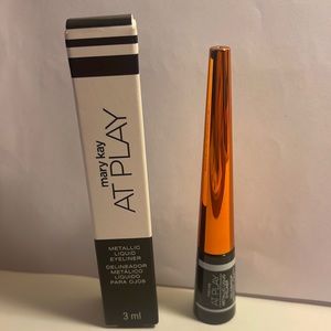 Mary Kay at Play Metallic Liquid Eyeliner